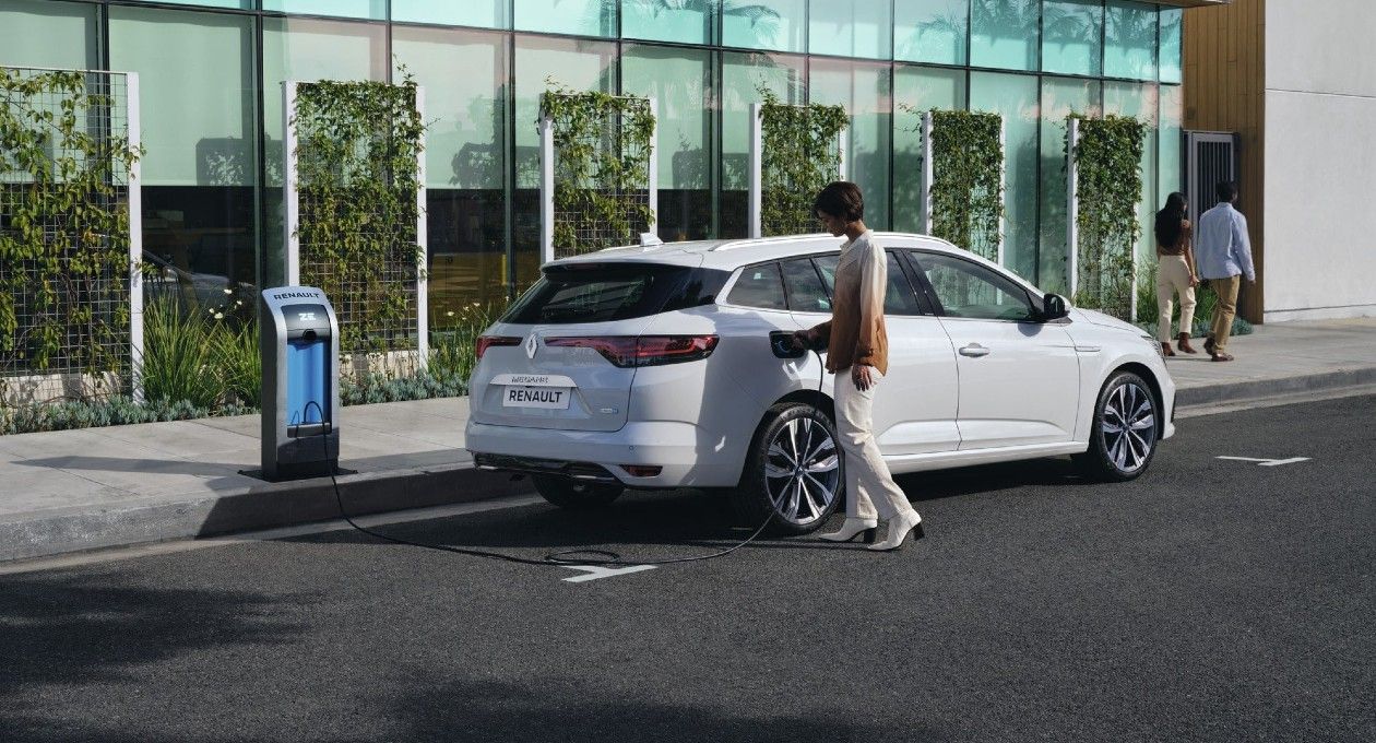 All there is to know about the plug-in hybrid