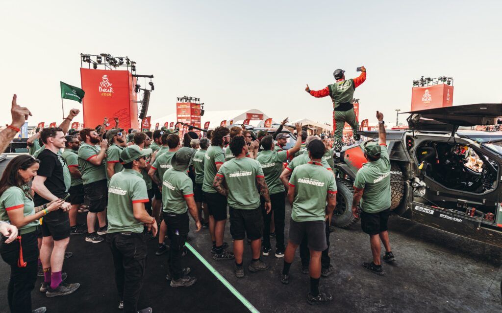 Dakar 2026 : les Dacia Sandriders gagnent pour la première fois - Renault Group