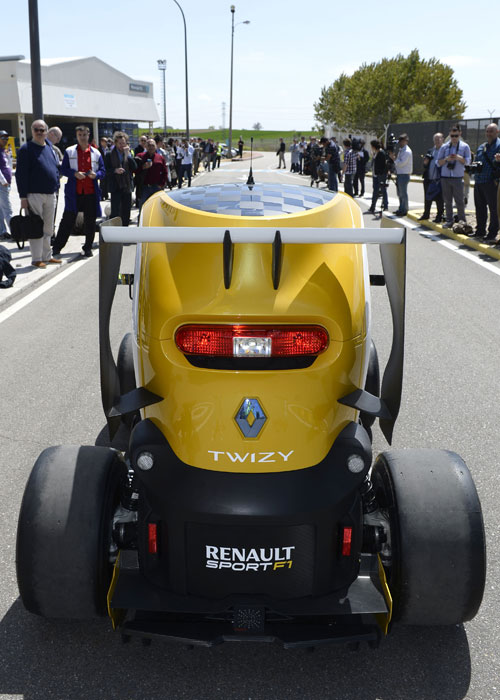 twizy-F1-back